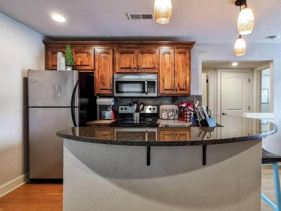 Сasa de vacaciones Amazing Locale 2kingbr 1bth Kansas City